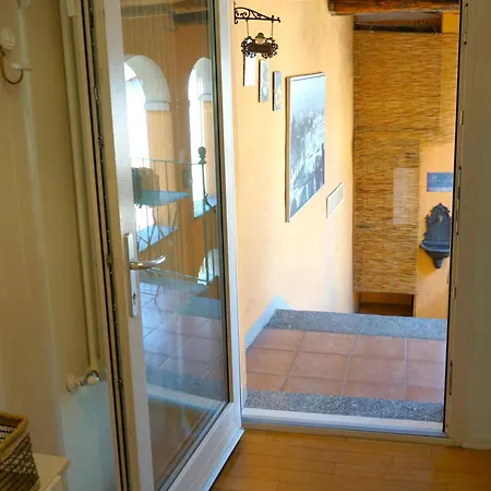 Graziosa Dimora Centro Storico Apartamento Biella